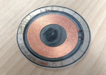 iPhone无线充电线圈的精密艺术