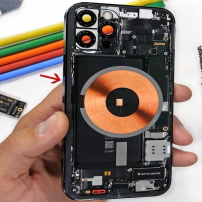 iphone12无线充电线圈位置