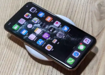 iPhone 11支持Qi无线充电吗？详解无线充电功能与兼容设备