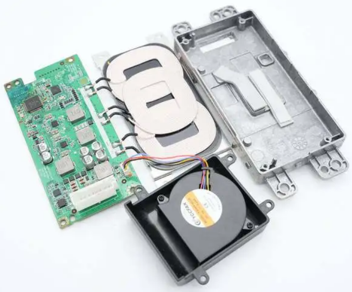 车载无线充电发射模组（PCBA电路板+线圈+铝壳+散热风扇）拆解实拍图