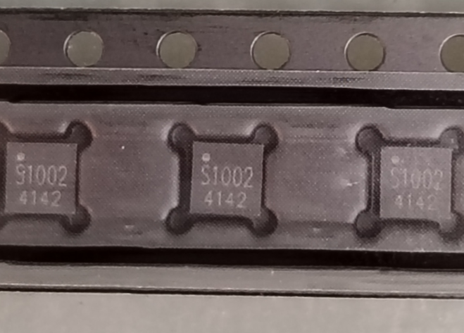 s1002无线充的82nf用的16V有没有影响